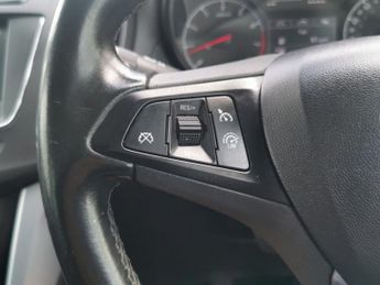 VAUXHALL ZAFIRA TOURER 1.4i Turbo SRi MPV 5dr Petrol Manual Euro 6 (140 ps)