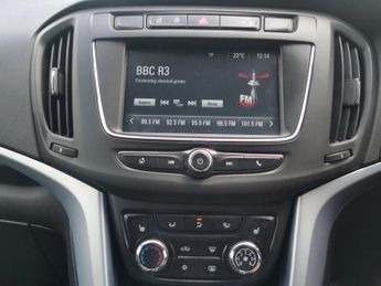 VAUXHALL ZAFIRA TOURER 1.4i Turbo SRi MPV 5dr Petrol Manual Euro 6 (140 ps)