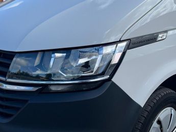 VOLKSWAGEN e-Transporter e 110 37.3kWh Panel Van 5dr Electric Auto LWB (110 ps)
