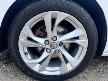 VAUXHALL ASTRA 1.4i Turbo SRi Hatchback 5dr Petrol Auto Euro 6 (s/s) (150 ps)