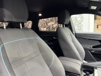 LAND ROVER RANGE ROVER EVOQUE 2.0 D165 R-Dynamic SUV 5dr Diesel Manual FWD Euro 6 (s/s) (163 p