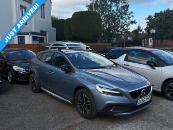 Volvo V40 2.0 D2 Hatchback 5dr Diesel Manual Euro 6 (s/s) (120 ps)