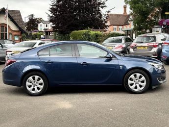 VAUXHALL INSIGNIA 1.6 CDTi SRi Hatchback 5dr Diesel Auto Euro 6 (136 ps)