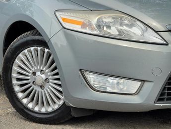 FORD MONDEO 2.3 Zetec Hatchback 5dr Petrol Automatic (223 g/km, 159 bhp)
