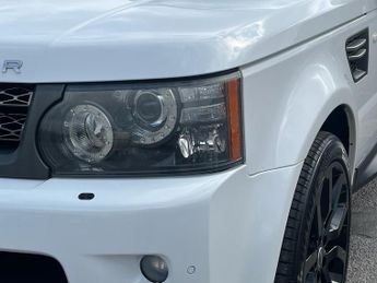 LAND ROVER RANGE ROVER SPORT 3.0 TD V6 HSE SUV 5dr Diesel CommandShift 4WD Euro 5 (245 ps)