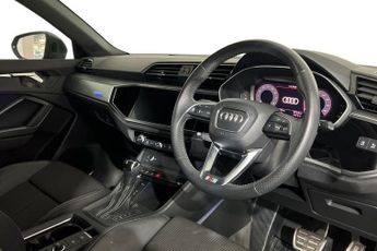 AUDI Q3 1.5 TFSI CoD 35 S line SUV 5dr Petrol S Tronic Euro 6 (s/s) (150