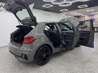 AUDI A1 1.0 TFSI 25 S line Sportback 5dr Petrol S Tronic Euro 6 (s/s) (9