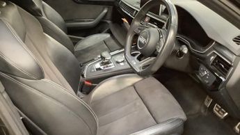 AUDI A4 AVANT 2.0 TFSI Black Edition Estate 5dr Petrol S Tronic Euro 6 (s/s) (