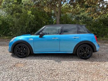 MINI HATCH 2.0 Cooper SD Hatchback 5dr Diesel Auto 6Spd Euro 6 (s/s) (170 p