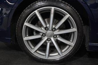 AUDI A3 2.0 TDI Black Edition Saloon 4dr Diesel S Tronic Euro 6 (s/s) (1