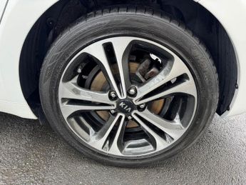 KIA CEED 1.6 CRDi GT-Line S Sportswagon 5dr Diesel DCT Euro 6 (s/s) (134 