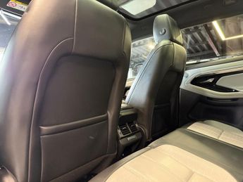 LAND ROVER RANGE ROVER EVOQUE 2.0 D180 R-Dynamic HSE SUV 5dr Diesel Auto 4WD Euro 6 (s/s) (180