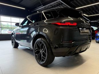 LAND ROVER RANGE ROVER EVOQUE 2.0 D180 R-Dynamic HSE SUV 5dr Diesel Auto 4WD Euro 6 (s/s) (180