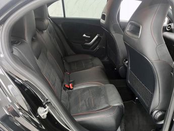 MERCEDES-BENZ A-CLASS 1.3 A180 AMG Line (Executive) Hatchback 5dr Petrol 7G-DCT Euro 6