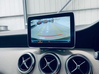 MERCEDES-BENZ A-CLASS 1.5 A180d Sport Hatchback 5dr Diesel 7G-DCT Euro 6 (s/s) (109 ps