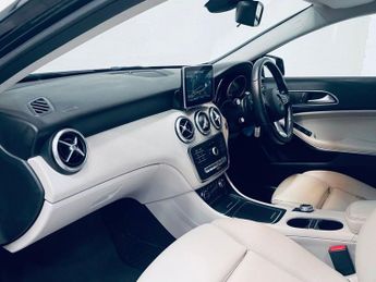 MERCEDES-BENZ A-CLASS 1.5 A180d Sport Hatchback 5dr Diesel 7G-DCT Euro 6 (s/s) (109 ps