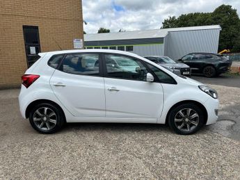 HYUNDAI IX20 1.6 SE Nav Hatchback 5dr Petrol Auto Euro 6 (125 ps)