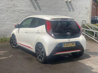 TOYOTA AYGO 1.0 VVT-i x-trend Hatchback 5dr Petrol Manual Euro 6 (71 ps)