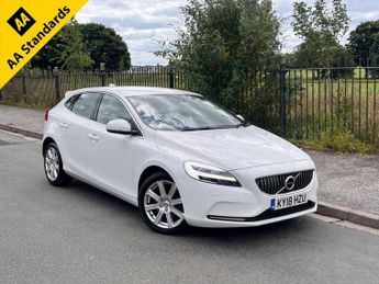 Volvo V40 2.0 D4 Inscription Hatchback 5dr Diesel Manual Euro 6 (s/s) (190