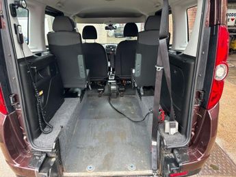 FIAT DOBLO 1.6 MultiJet MyLife Estate 5dr Diesel Dualogic (133 g/km, 90 bhp