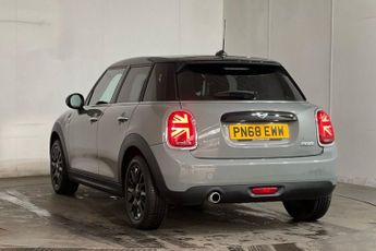 MINI HATCH 1.5 Cooper Hatchback 5dr Petrol Manual Euro 6 (s/s) (136 ps) Ser