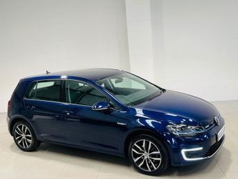 VOLKSWAGEN E-GOLF 35.8kWh e-Golf Hatchback 5dr Electric Auto (136 ps)
