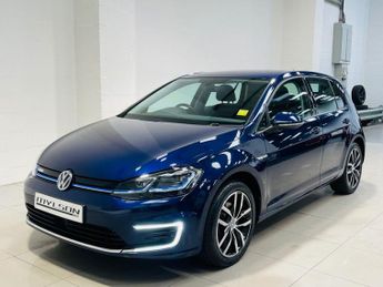 VOLKSWAGEN E-GOLF 35.8kWh e-Golf Hatchback 5dr Electric Auto (136 ps)