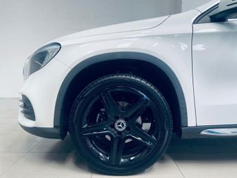 MERCEDES-BENZ GLA 1.6 GLA200 AMG Line SUV 5dr Petrol Manual Euro 6 (s/s) (156 ps)