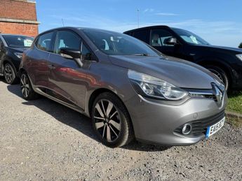Renault Clio 0.9 TCe Dynamique S MediaNav Hatchback 5dr Petrol Manual Euro 5 
