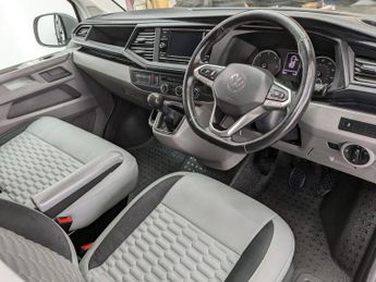 VOLKSWAGEN TRANSPORTER 2.0 TDI T28 Camper Conversion Diesel Manual FWD SWB Euro 6 (s/s)