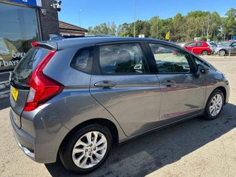 HONDA JAZZ 1.3 i-VTEC SE Hatchback 5dr Petrol CVT Euro 6 (s/s) (102 ps)