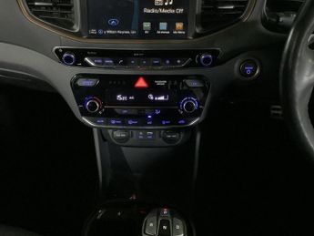 HYUNDAI IONIQ 28kWh Premium SE Hatchback 5dr Electric Auto (120 ps)