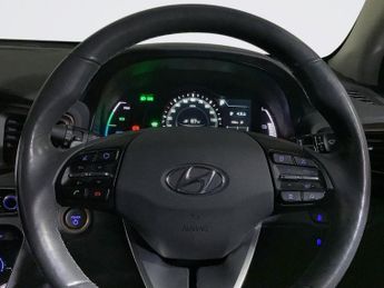 HYUNDAI IONIQ 28kWh Premium SE Hatchback 5dr Electric Auto (120 ps)