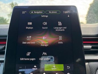 RENAULT CAPTUR 1.6 E-TECH RS Line SUV 5dr Petrol Hybrid Auto Euro 6 (s/s) (145 