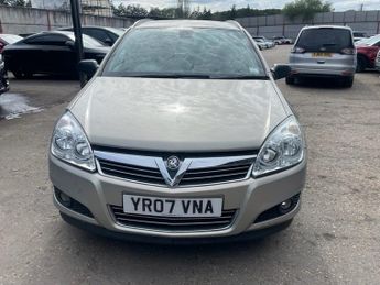 VAUXHALL ASTRA 1.8i 16v Design Estate 5dr Petrol Automatic (187 g/km, 138 bhp)
