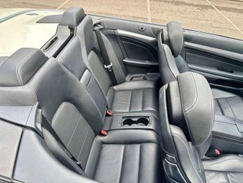 MERCEDES-BENZ E-CLASS 2.1 E220 CDI AMG Sport Cabriolet 2dr Diesel G-Tronic+ Euro 5 (s/