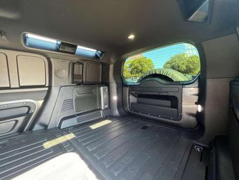 LAND ROVER DEFENDER 3.0 Defender Hard Top SE D MHEV Auto 4WD 5dr