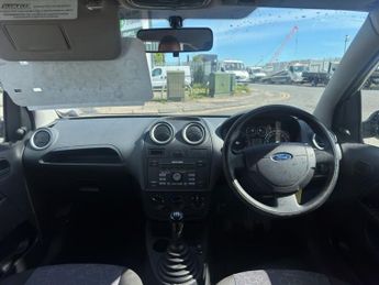 FORD FIESTA 1.4 TD Style Hatchback 5dr Diesel Manual (119 g/km, 67 bhp)