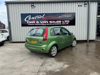 FORD FIESTA 1.4 TD Style Hatchback 5dr Diesel Manual (119 g/km, 67 bhp)