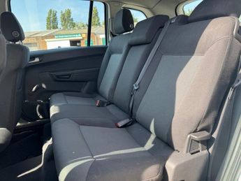 VAUXHALL ZAFIRA 1.6 Club MPV 5dr Petrol Manual Euro 4 (105 ps)