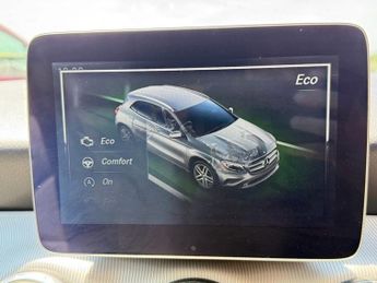 MERCEDES-BENZ GLA 2.1 GLA200d Sport (Executive) SUV 5dr Diesel 7G-DCT Euro 6 (s/s)