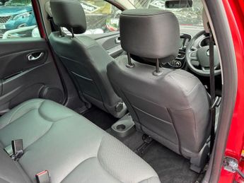 RENAULT CLIO 1.5 dCi Signature Nav Hatchback 5dr Diesel EDC Euro 6 (s/s) (90 