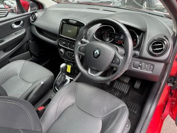 RENAULT CLIO 1.5 dCi Signature Nav Hatchback 5dr Diesel EDC Euro 6 (s/s) (90 