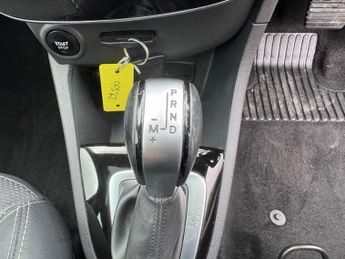 RENAULT CLIO 1.5 dCi Signature Nav Hatchback 5dr Diesel EDC Euro 6 (s/s) (90 