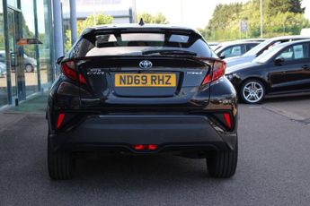 TOYOTA CHR 1.8 DESIGN 5d 121 BHP