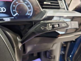 AUDI E-TRON 50 Technik SUV 5dr Electric Auto quattro 71.2kWh (313 ps)