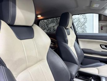LAND ROVER RANGE ROVER EVOQUE 2.0 eD4 SE Tech SUV 5dr Diesel Manual FWD Euro 6 (s/s) (150 ps)