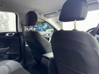 KIA XCEED 1.0 T-GDi 2 SUV 5dr Petrol Manual Euro 6 (s/s) (118 bhp)