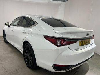 LEXUS ES 2.5 300h F Sport Saloon 4dr Petrol Hybrid E-CVT Euro 6 (s/s) (21
