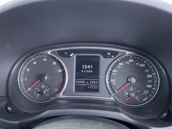 AUDI A1 1.4 TFSI CoD S line Sportback 5dr Petrol S Tronic Euro 6 (s/s) (